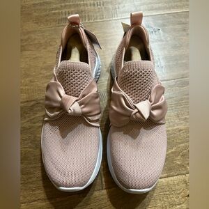 Skechers Girl’s Pink Knit Slip-On Sneakers with Bow, NWT